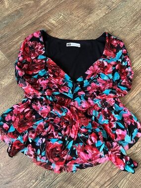 SO Floral Peplum Blouse in Red and Teal